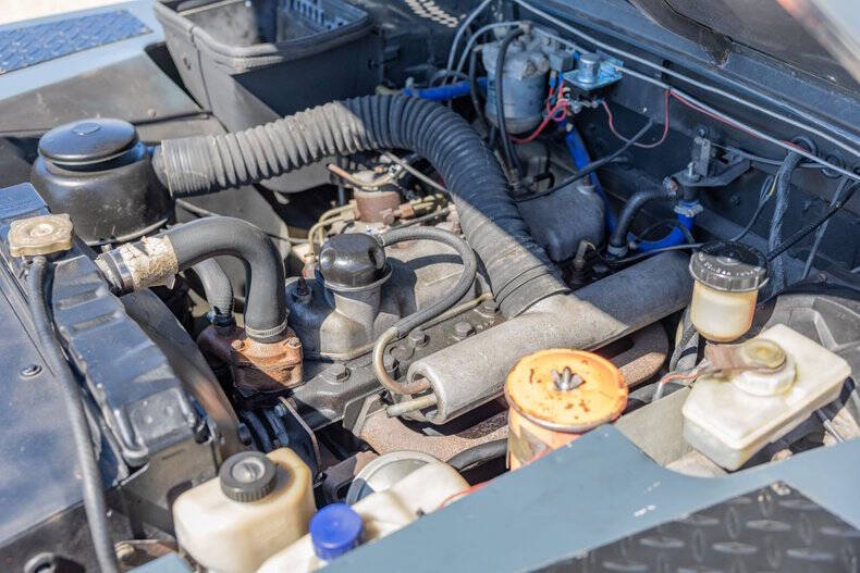 1983 Land Rover Santana