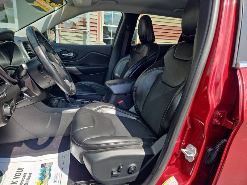 2019 Jeep Cherokee Latitude Plus