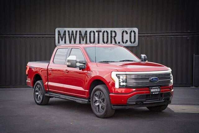 2022 Ford F-150 Lightning Lariat's photo