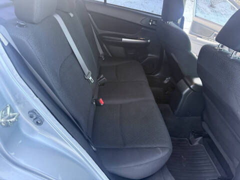 2016 Subaru Impreza 2.0i Premium