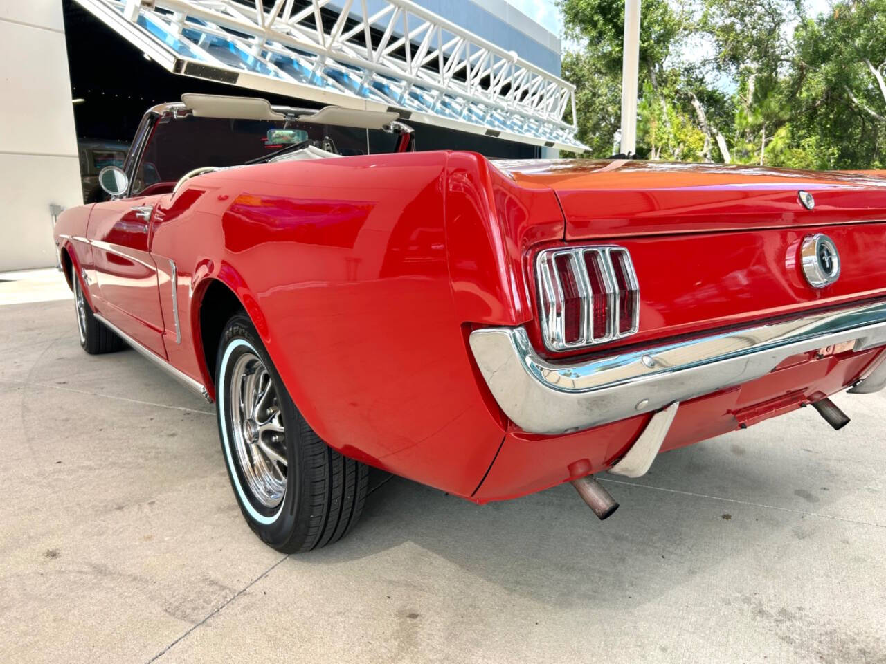 1965 Ford Mustang 13