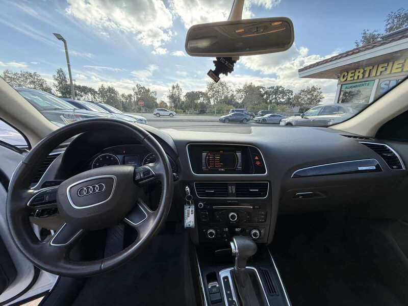 2014 Audi Q5 2.0T quattro Premium