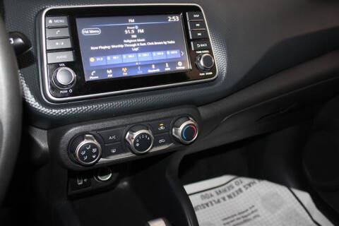 2021 Nissan Kicks S
