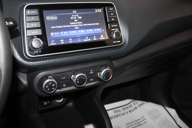 2021 Nissan Kicks S