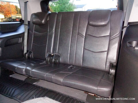 2018 Cadillac Escalade Premium Luxury