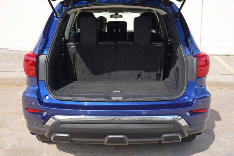 2020 Nissan Pathfinder S