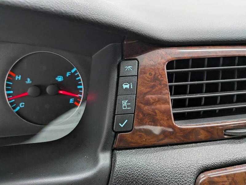 2011 Chevrolet Impala LT