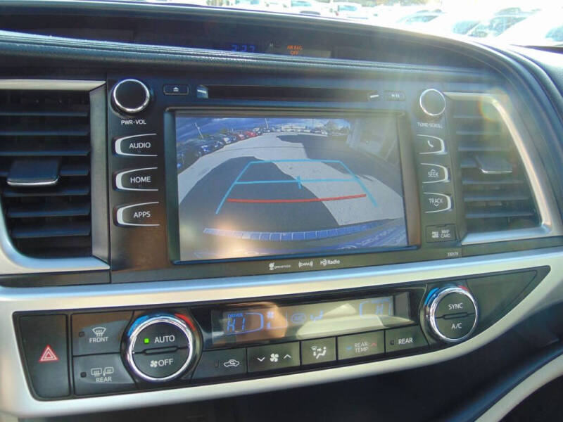 2017 Toyota Highlander XLE