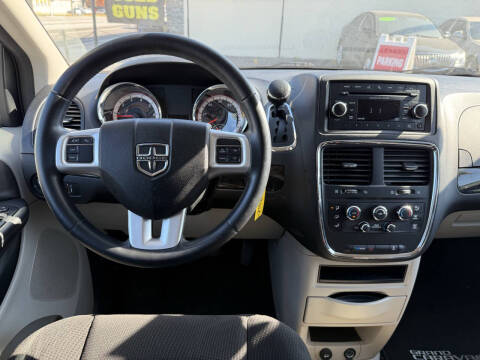 2015 Dodge Grand Caravan SE