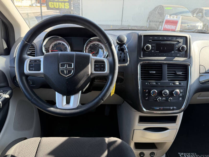 2015 Dodge Grand Caravan SE