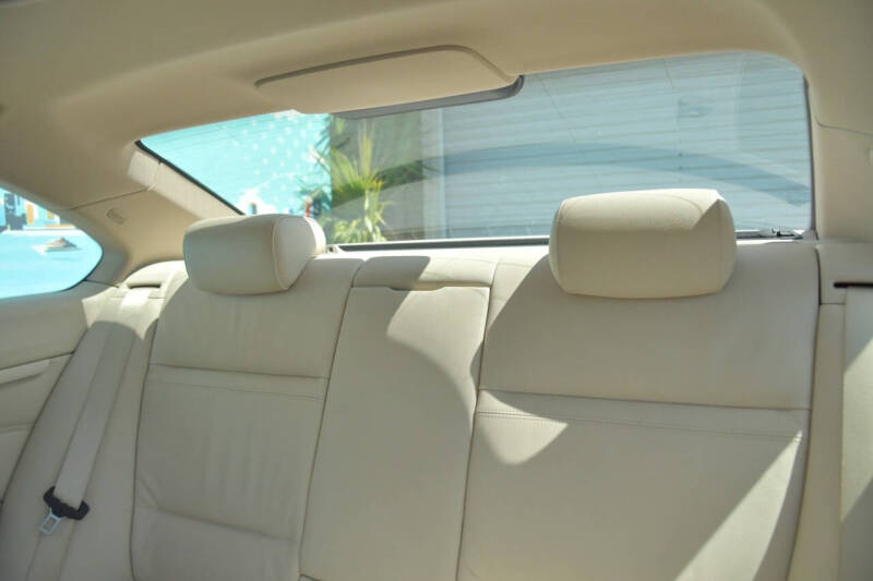 2008 BMW 3 Series 328xi