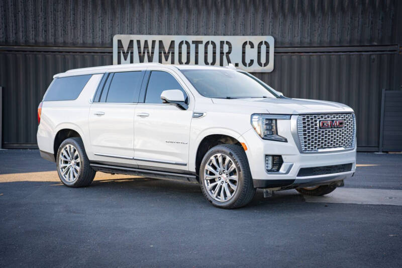 2021 GMC Yukon XL Denali's photo