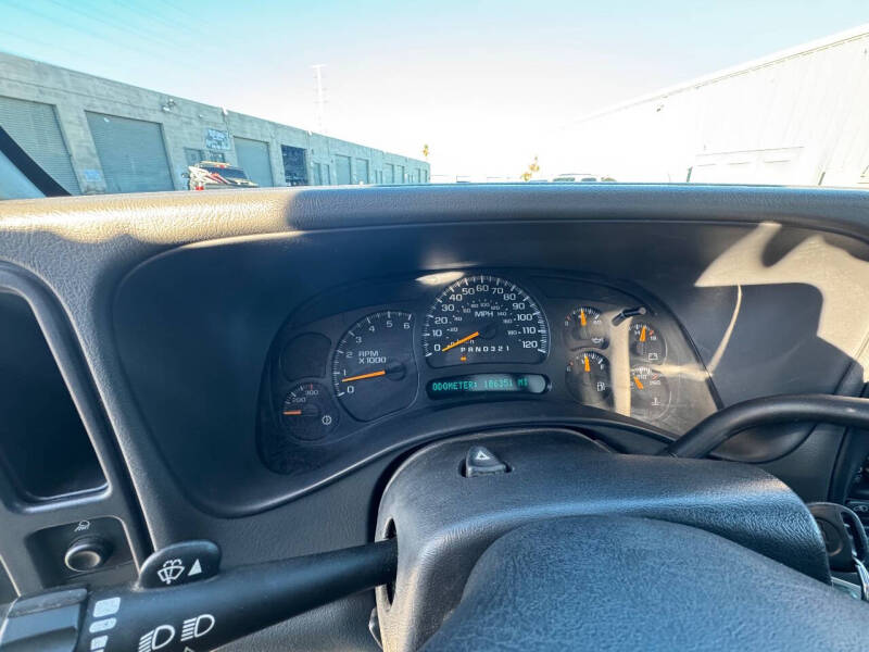 2006 GMC Sierra 2500HD