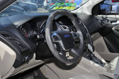 2013 Ford Focus SE