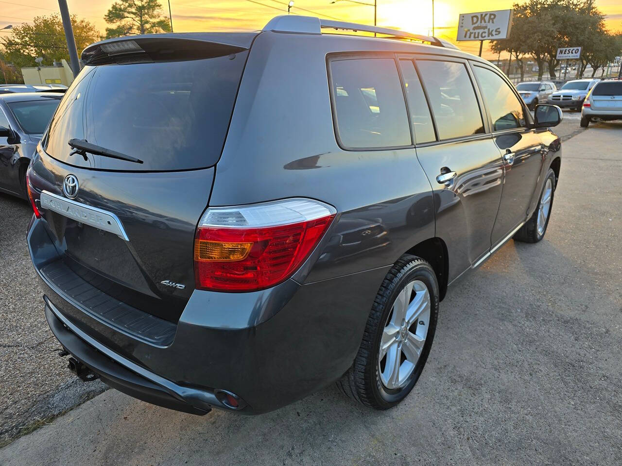 2010 Toyota Highlander for sale at Mac Motors in Arlington, TX