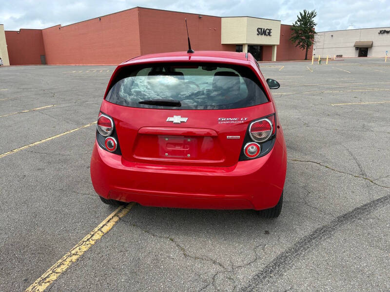 2013 Chevrolet Sonic LT Auto