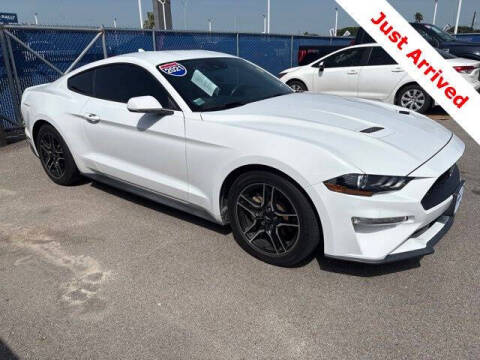 2021 Ford Mustang EcoBoost