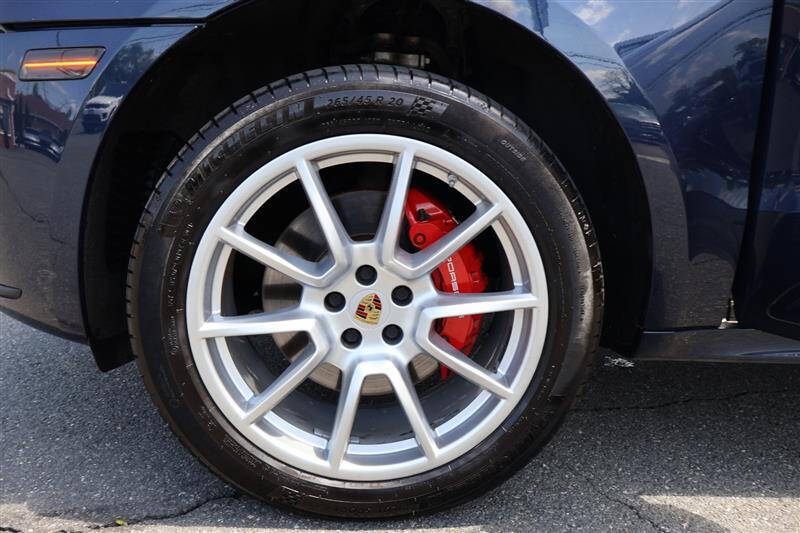 2016 Porsche Macan Turbo