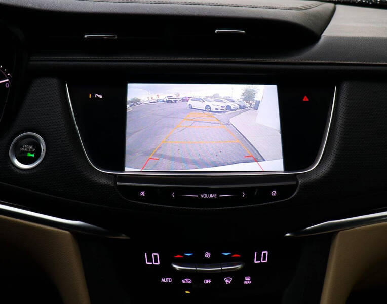 2017 Cadillac XT5