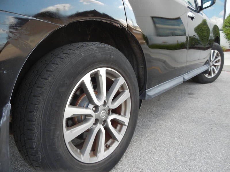 2013 Nissan Pathfinder S