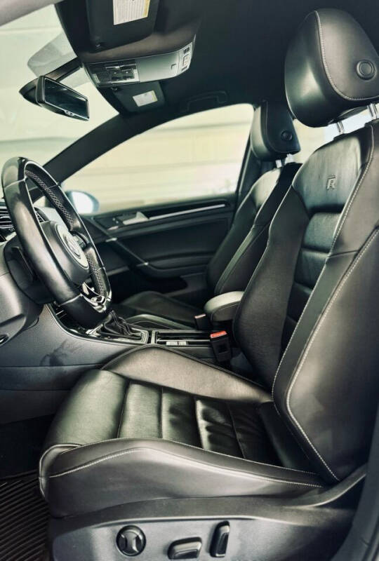 2015 Volkswagen Golf R 4Motion