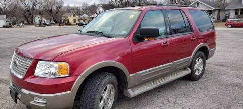 2004 Ford Expedition for sale at DRIVE-RITE in Saint Charles MO