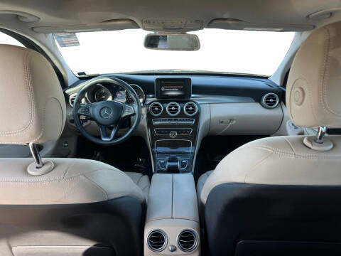 2015 Mercedes-Benz C-Class C 300