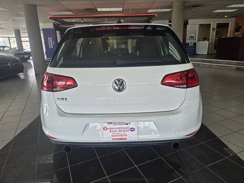 2017 Volkswagen Golf GTI S