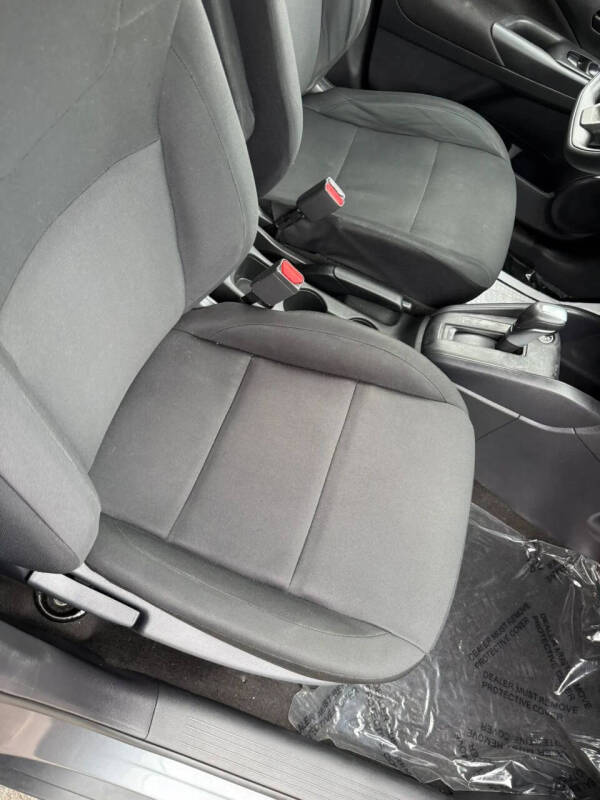 2023 Nissan Kicks S