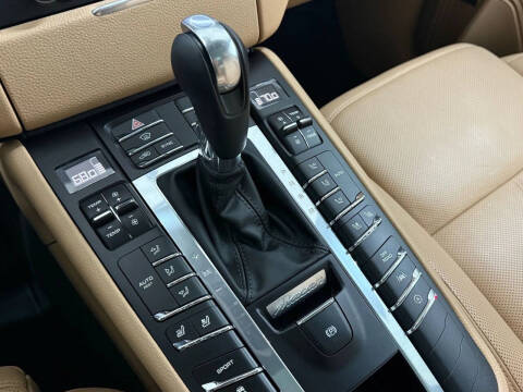 2018 Porsche Macan S