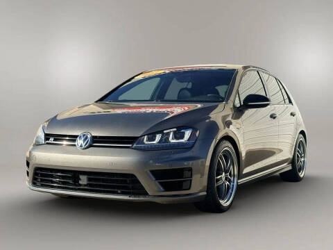 2017 Volkswagen Golf R 4Motion