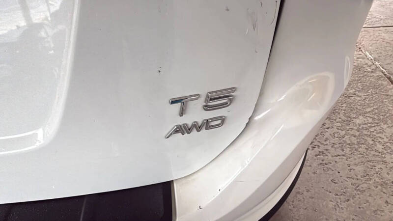 2016 Volvo XC60 T5 Premier