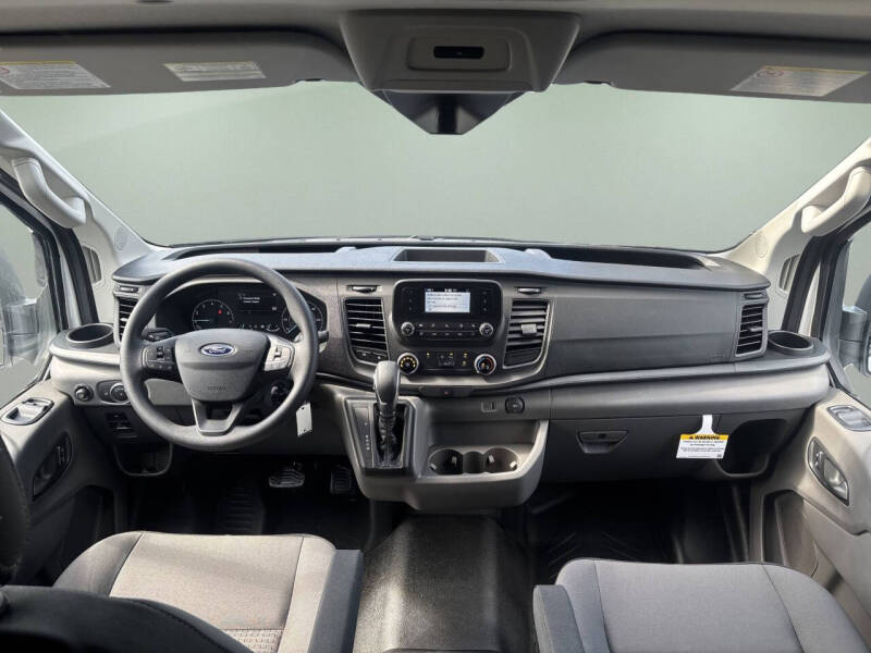 2025 Ford Transit