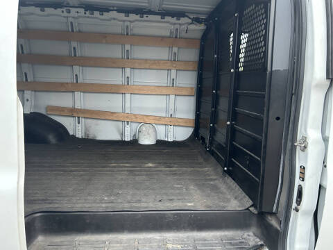 2019 GMC Savana 2500