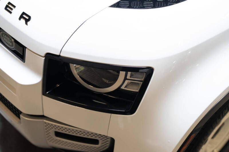 2020 Land Rover Defender 110 Standard