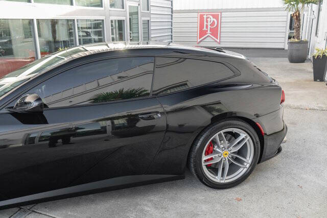 2018 Ferrari GTC4Lusso T 5