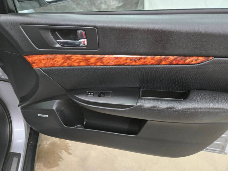 2012 Subaru Outback 3.6R Limited