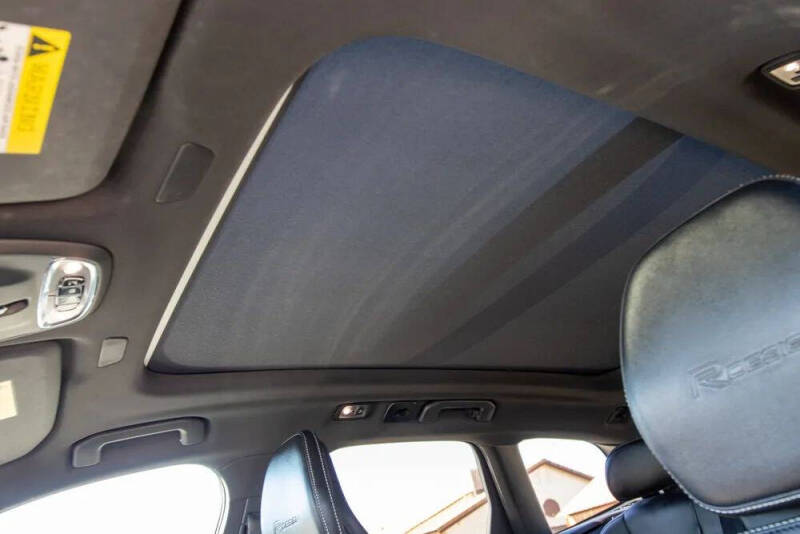 2019 Volvo XC60 T5 R-Design