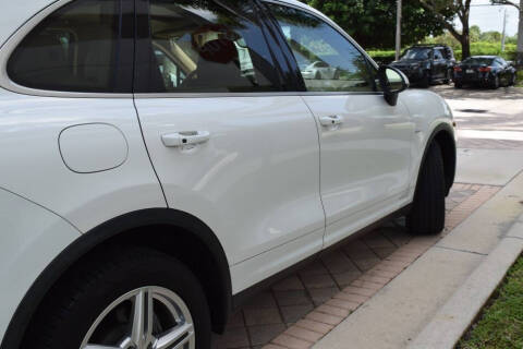 2014 Porsche Cayenne Platinum Diesel