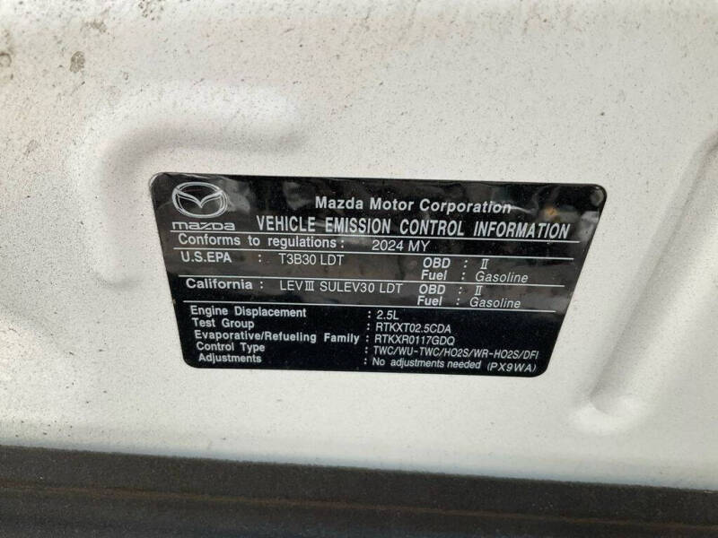 2024 Mazda CX-50 2.5 S Preferred