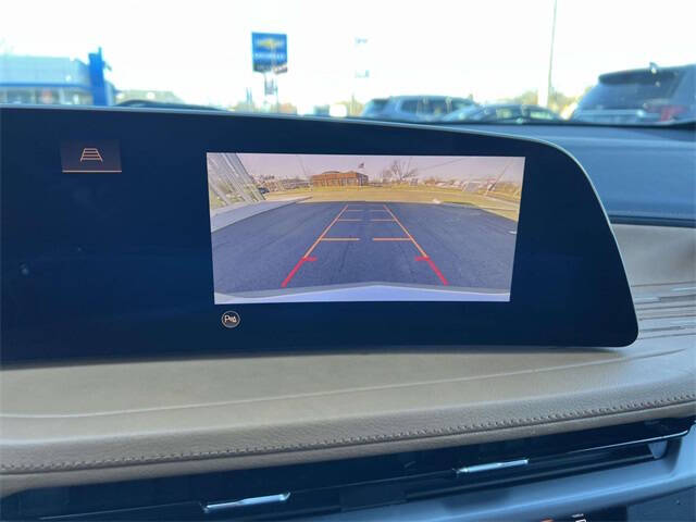 2024 Cadillac XT4 Sport