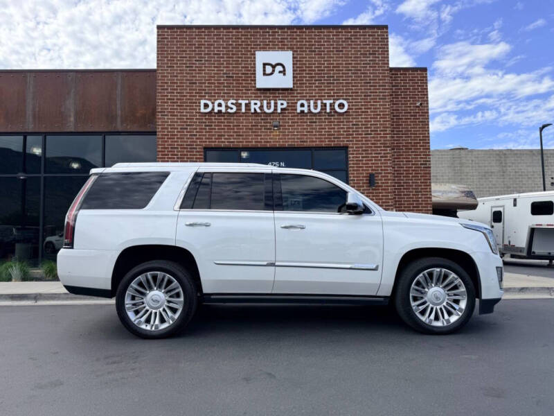 2017 Cadillac Escalade Platinum
