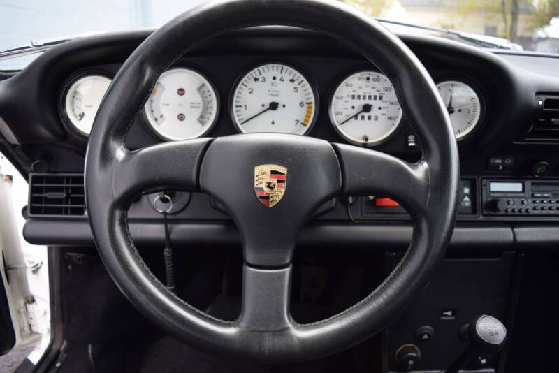 1988 Porsche 911 Carrera