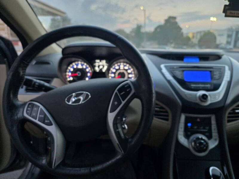 2011 Hyundai Elantra GLS