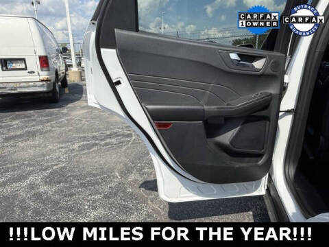 2023 Ford Escape ST-Line Select