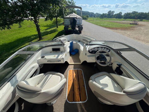 2004 Stingray Boats 195LR