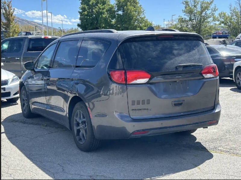 2019 Chrysler Pacifica Touring L Plus