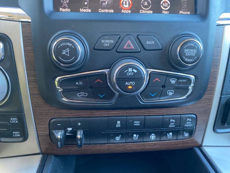 2017 RAM 1500 Laramie