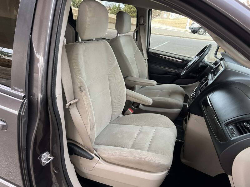 2017 Dodge Grand Caravan SE