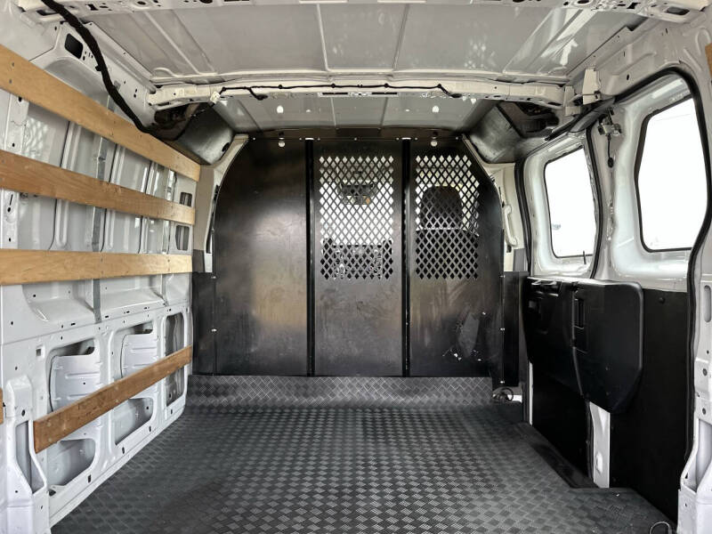 2023 Ford Transit 250